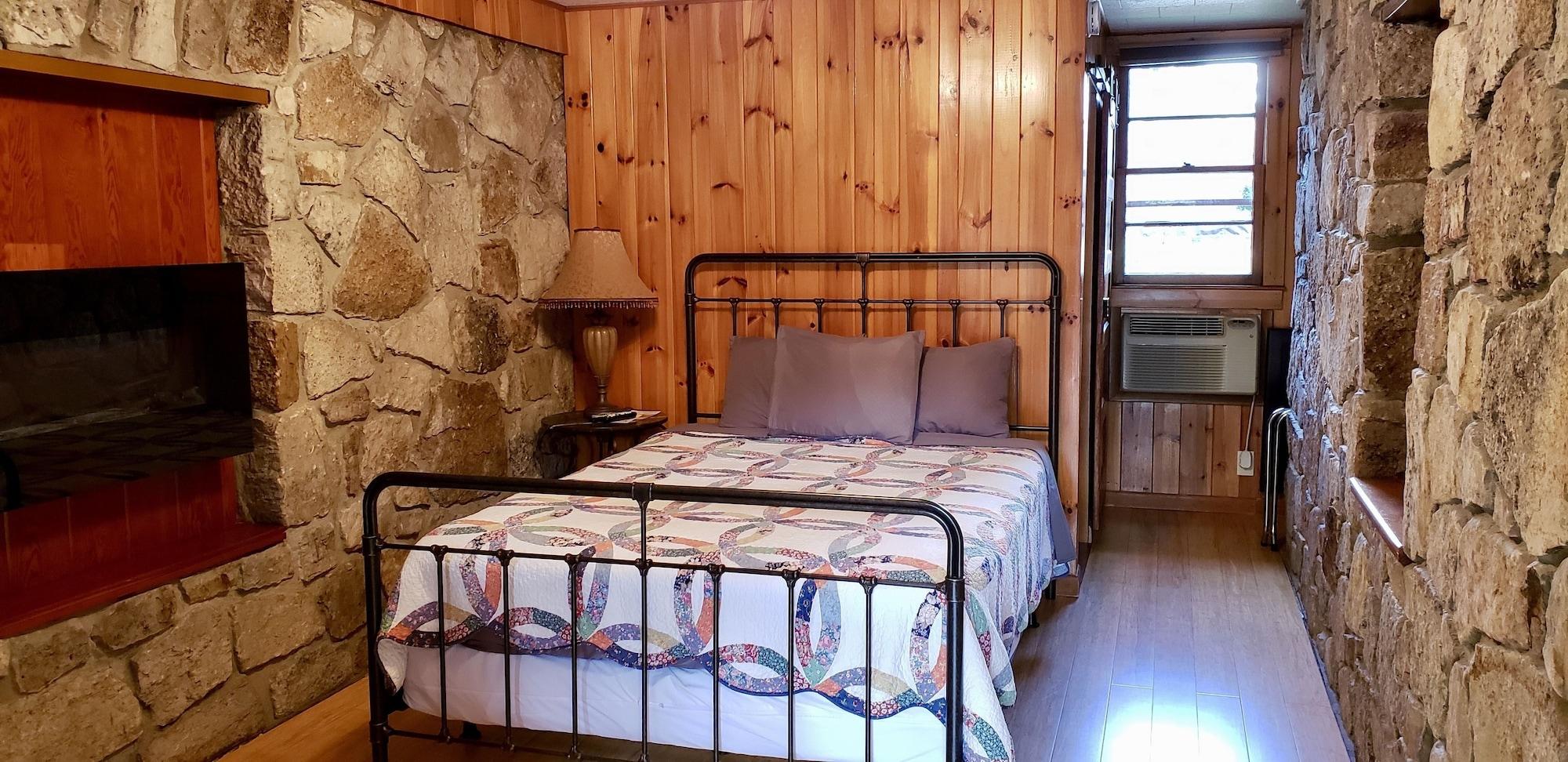 Marshall'S Creek Rest Motel แกตลิงเบิร์ก ภายนอก รูปภาพ