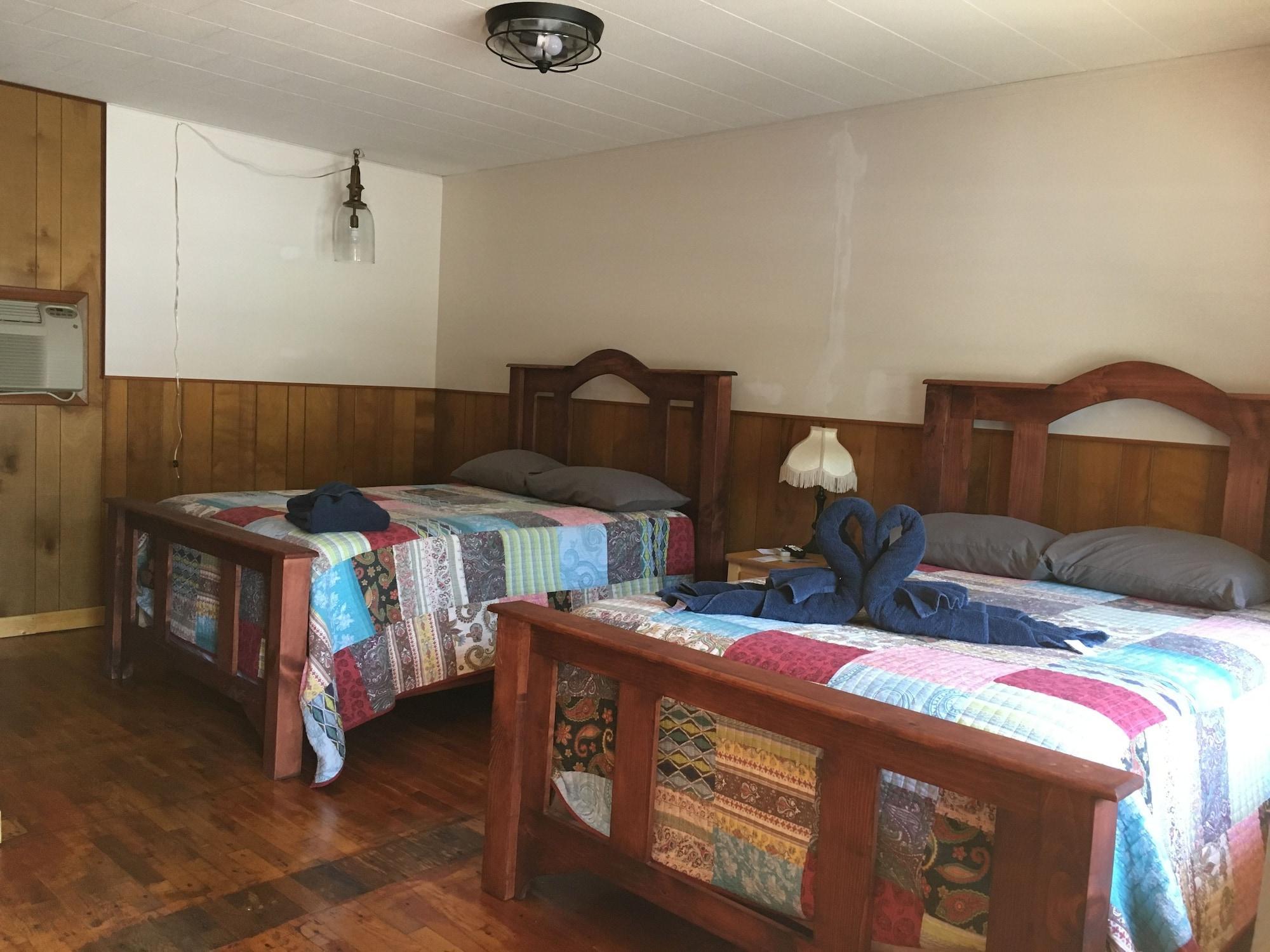 Marshall'S Creek Rest Motel แกตลิงเบิร์ก ภายนอก รูปภาพ