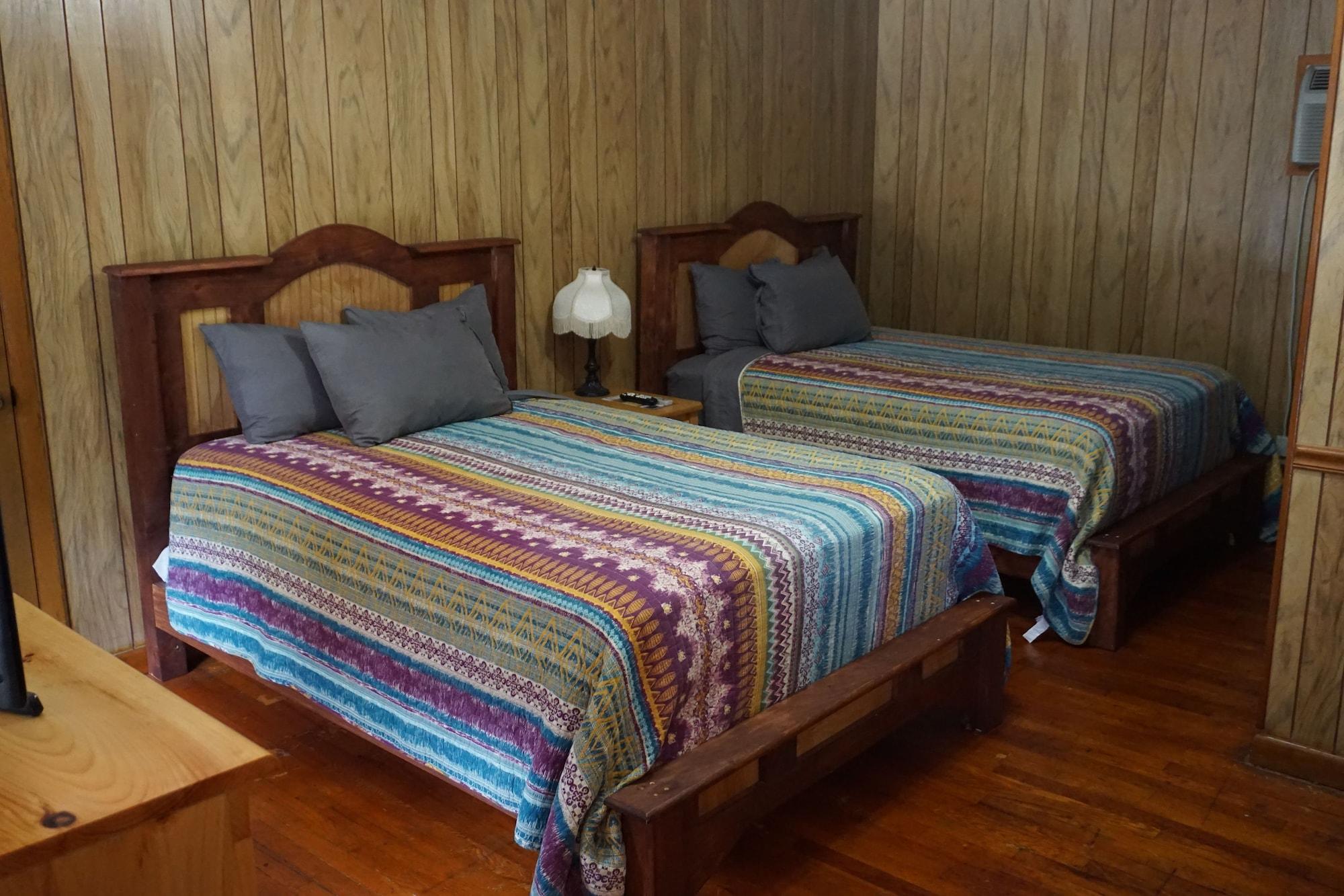 Marshall'S Creek Rest Motel แกตลิงเบิร์ก ภายนอก รูปภาพ