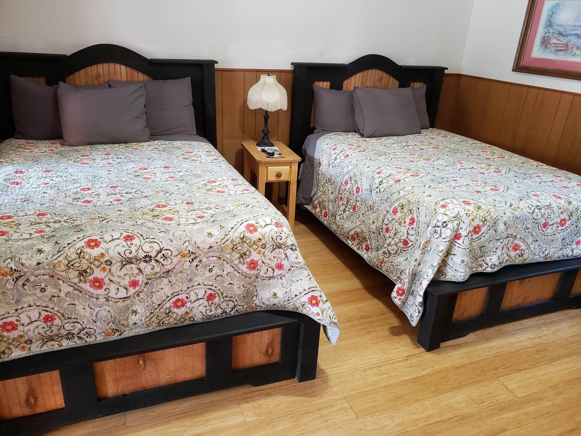 Marshall'S Creek Rest Motel แกตลิงเบิร์ก ภายนอก รูปภาพ