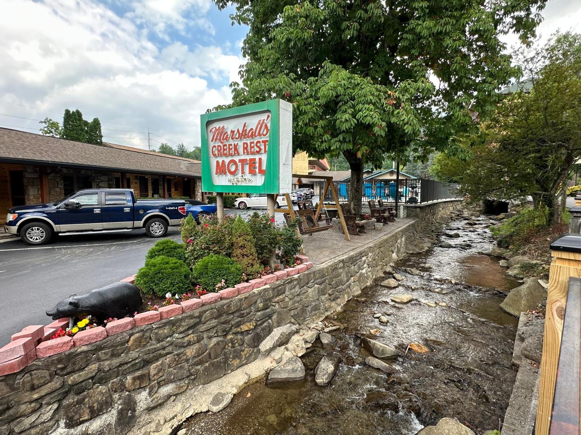 Marshall'S Creek Rest Motel แกตลิงเบิร์ก ภายนอก รูปภาพ